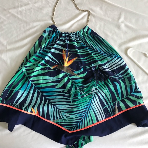 Open Back Tropical Halter Top - Picture 3 of 4